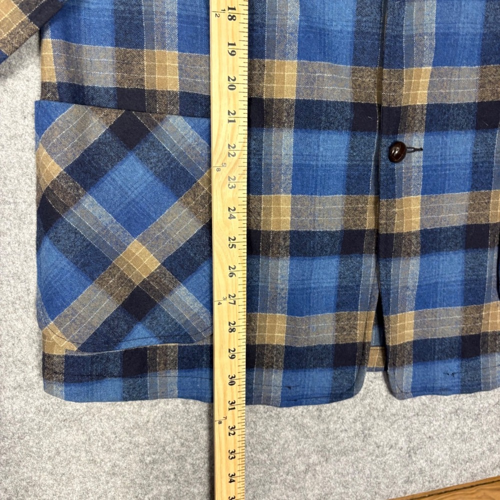 Vintage Pendleton Mens Blue Plaid Wool Chore Coat Jacket Made in USA Large - Picture 3 of 5